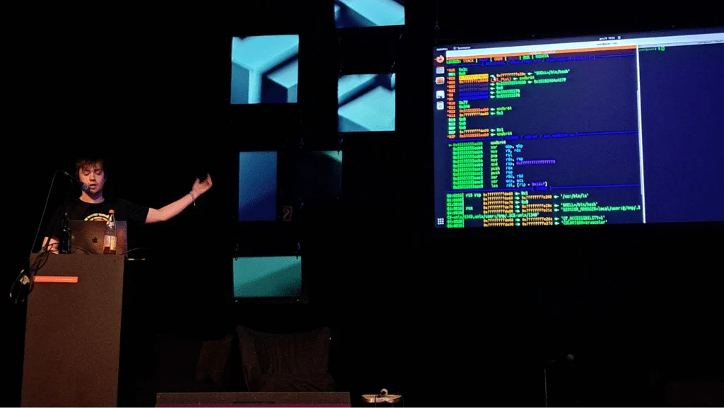 Pwndbg presentation slide at 37C3